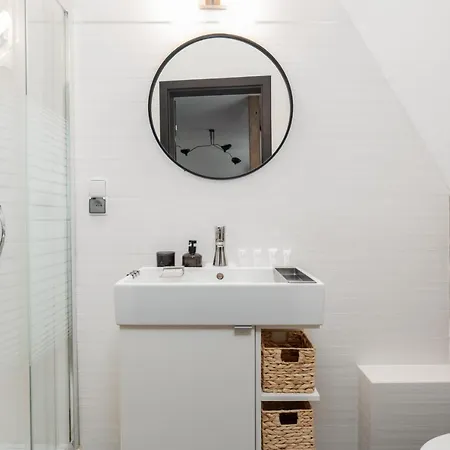 Apartment Strzalowa By Renters *