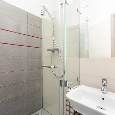 Apartment Strzalowa By Renters *