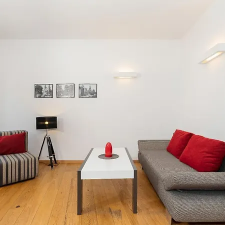 Strzalowa By Renters