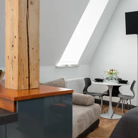 Strzalowa By Renters شقة