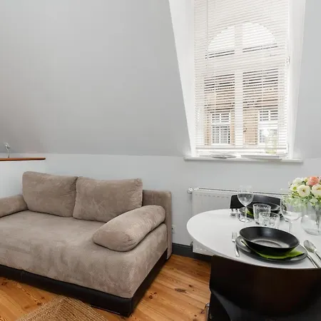 Apartamento Strzalowa By Renters
