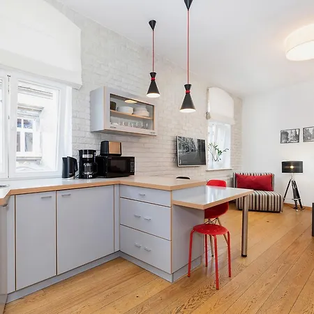 Strzalowa By Renters * Poznan