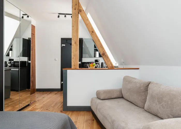 Apartment Strzalowa By Renters