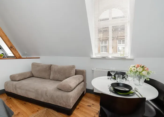 Apartment Strzalowa By Renters