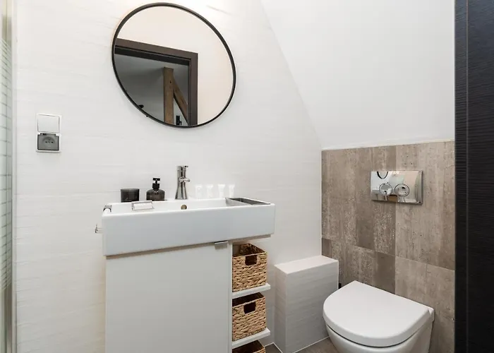 Apartment Strzalowa By Renters *