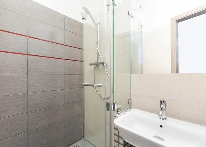 Apartment Strzalowa By Renters *